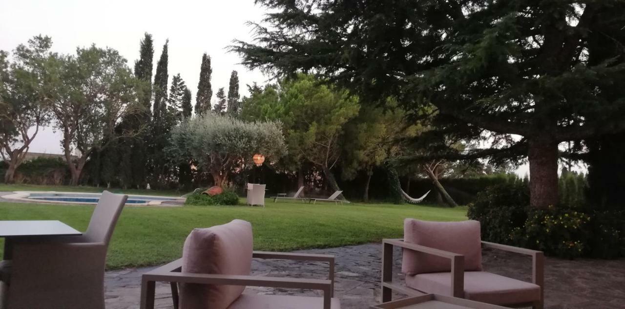 Vilacolum Somnis De L'Emporda Bed & Breakfast エクステリア 写真